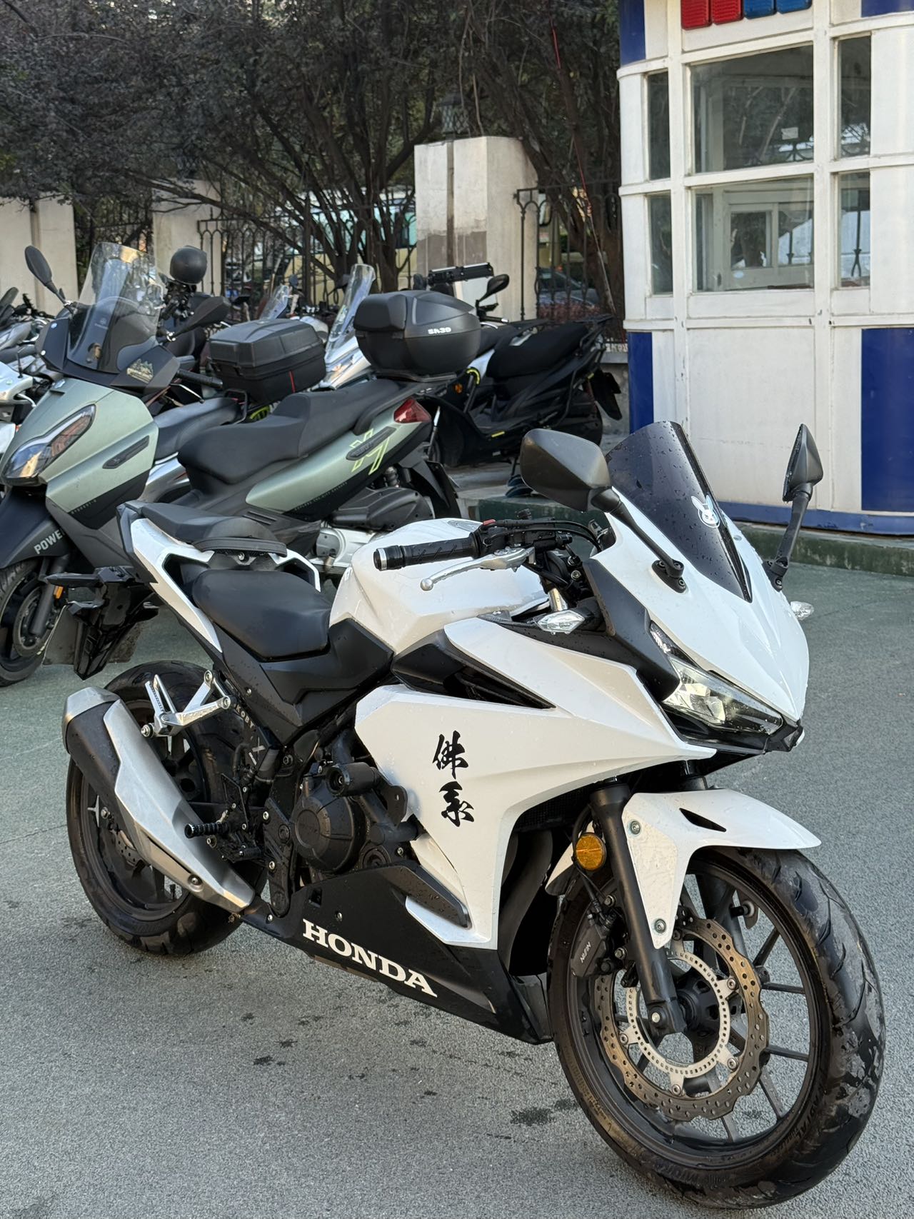 本田cbr400r
