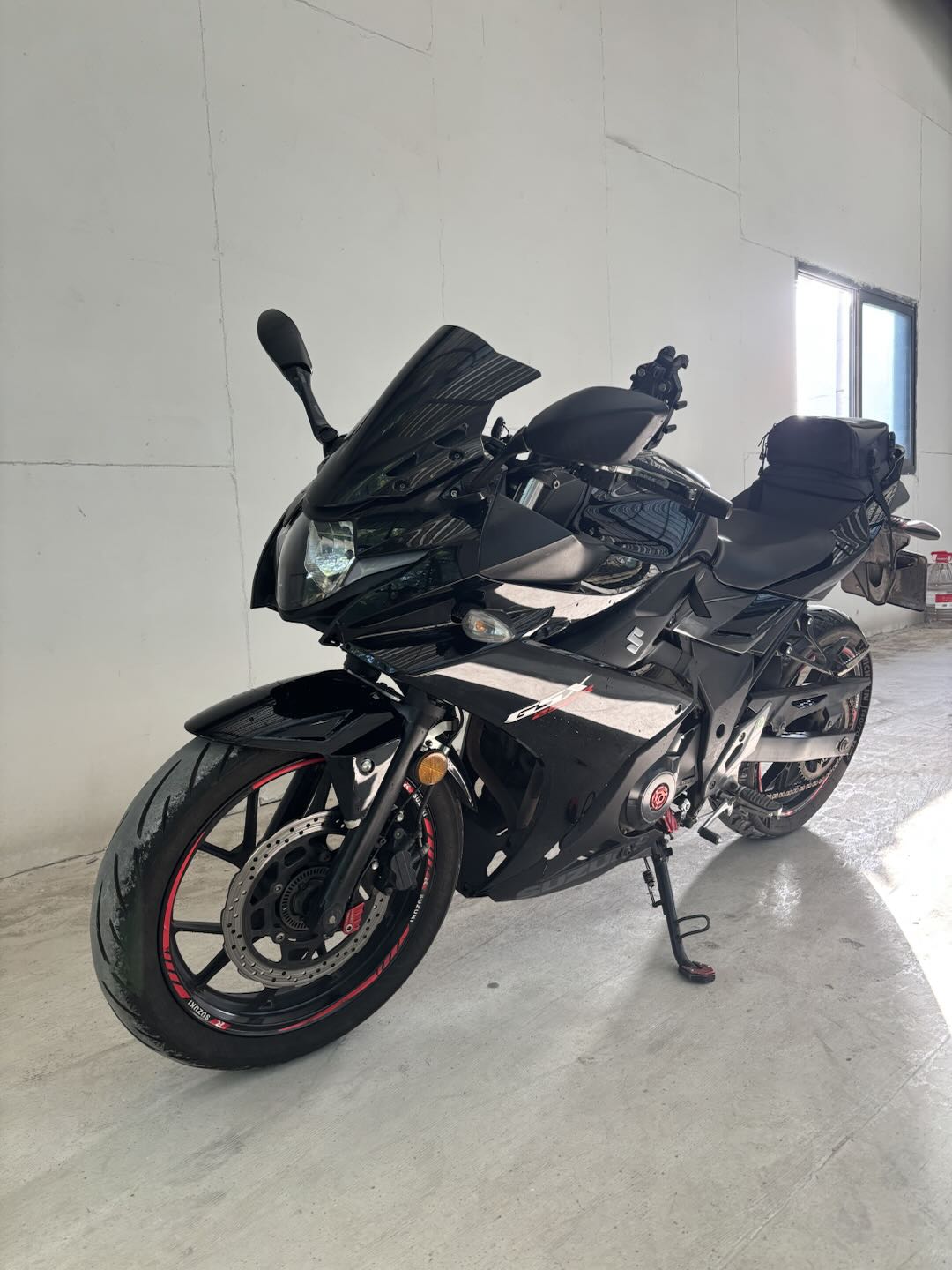 铃木gsx250r黑武士