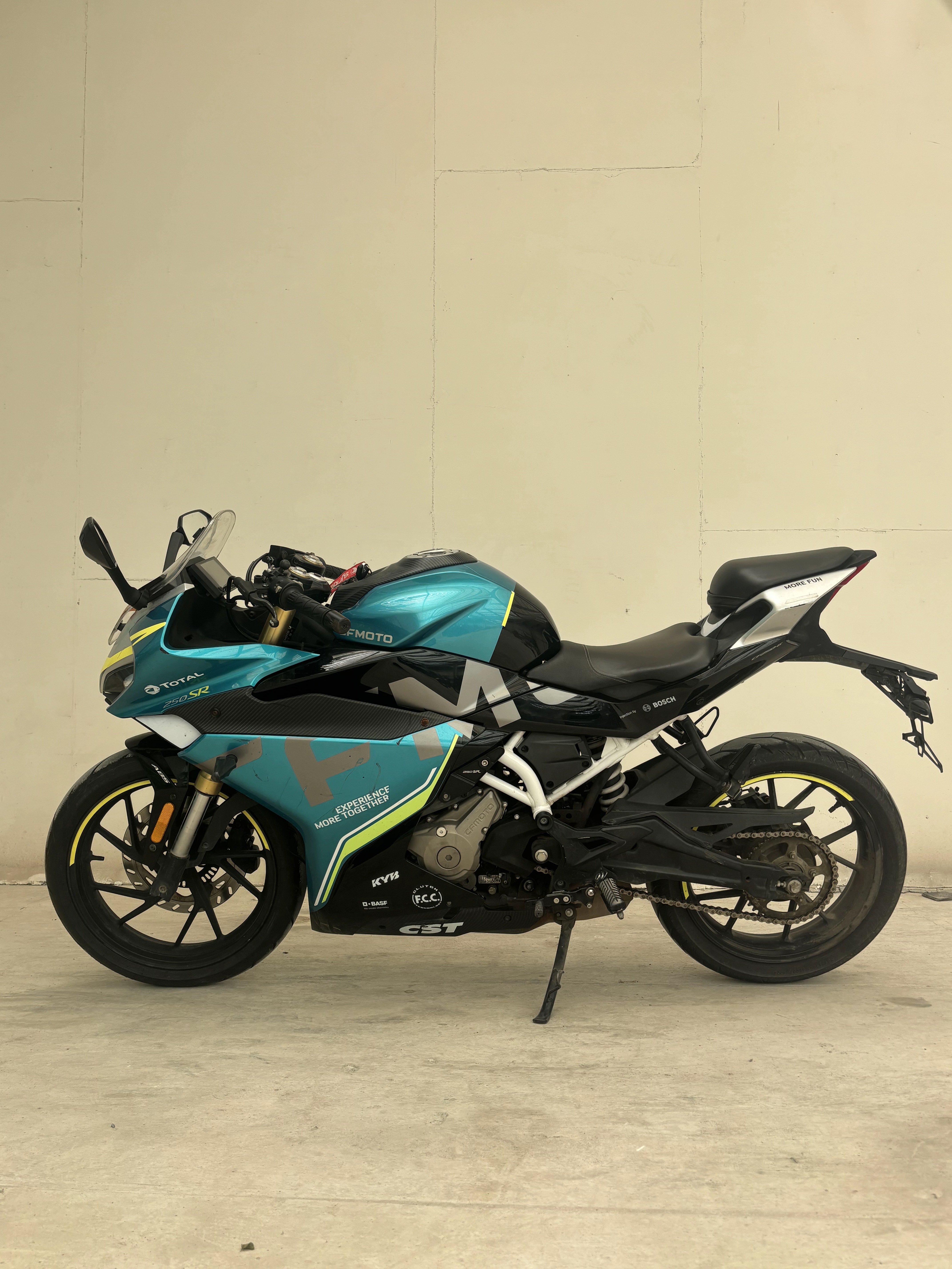21年250sr赛道版