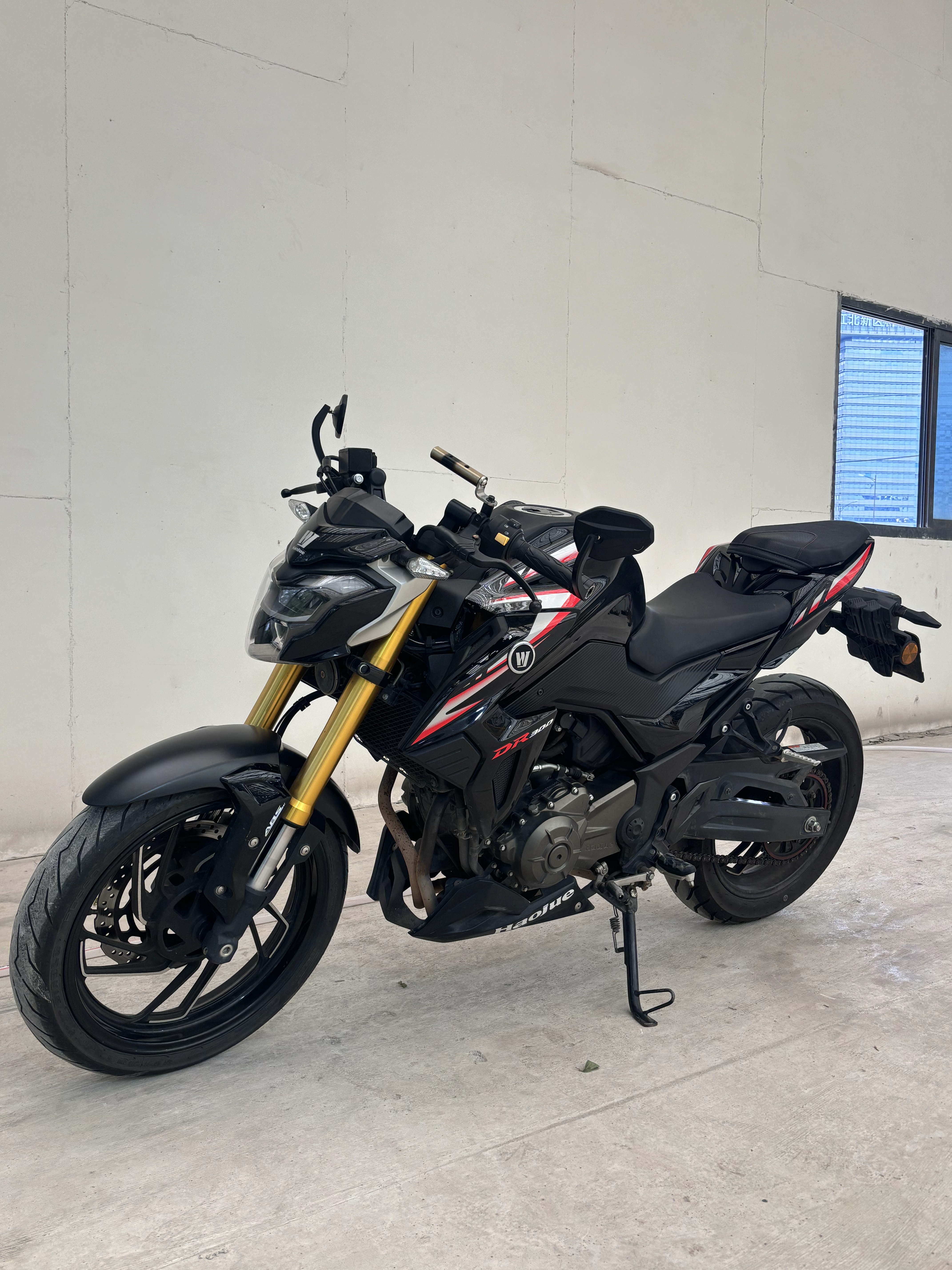 豪爵dr300